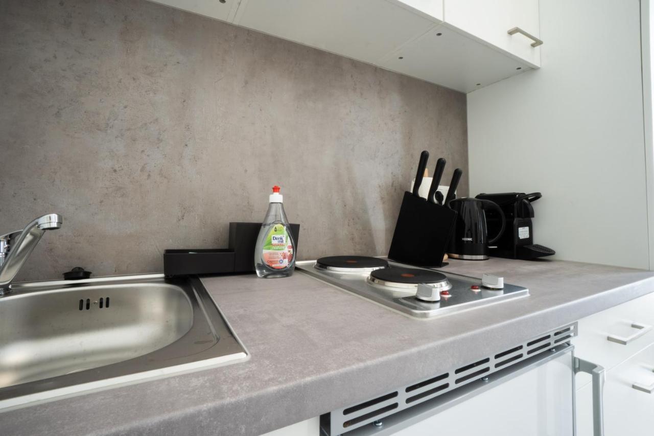 Modern 1-Bedroom Apartment Next To Praterstern Bécs Kültér fotó