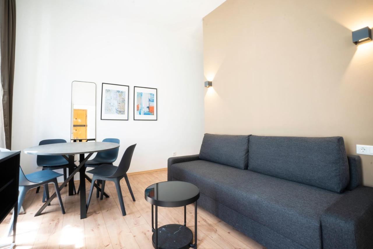 Modern 1-Bedroom Apartment Next To Praterstern Bécs Kültér fotó
